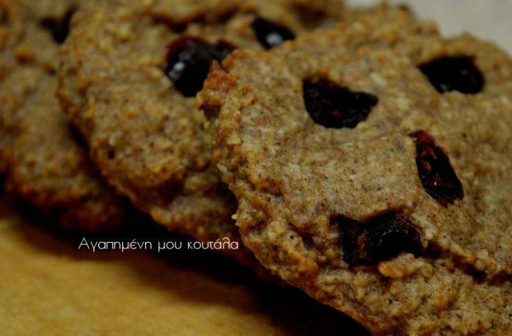 Μπισκότα με βρώμη και μπανάνα