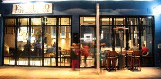 Espresso Cafe Lounge Bar: Ξεχωρίζει στα Κουφάλια!