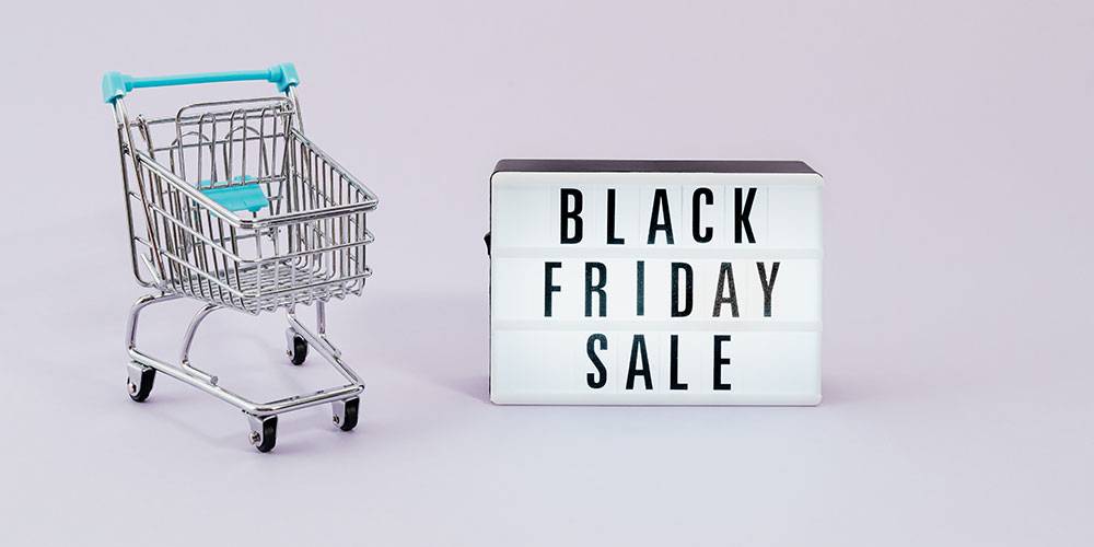 pexels-karolina-grabowska-black-friday-1