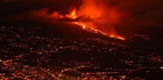 Στην Ισπανία, η λάβα, έφτασε στο νερό…