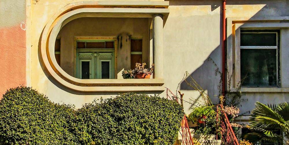Art Deco, Mixaniwna 04 arxiki