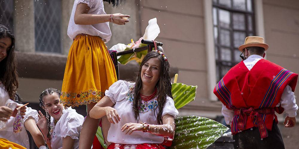 parade-4879243_1920