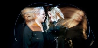 Δήμητρα Γαλάνη και Ελένη Τσαλιγοπούλου ανεβαίνουν στον Λόφο της Σάνης σε μια αυθεντική γιορτή του τραγουδιού