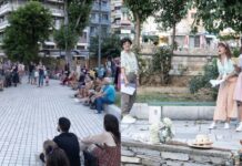 Η καλοκαιρινή δράση της πόλης θα «χτυπήσει» εκεί που δεν το περιμένετε: σε πλατείες, πάρκα, πεζόδρομους και σε στάσεις λεωφορείων